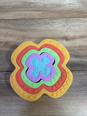 Top view of Dondersteen silicone puzzle 5pc showing nested silicone flower shaped pieces with textured patterns