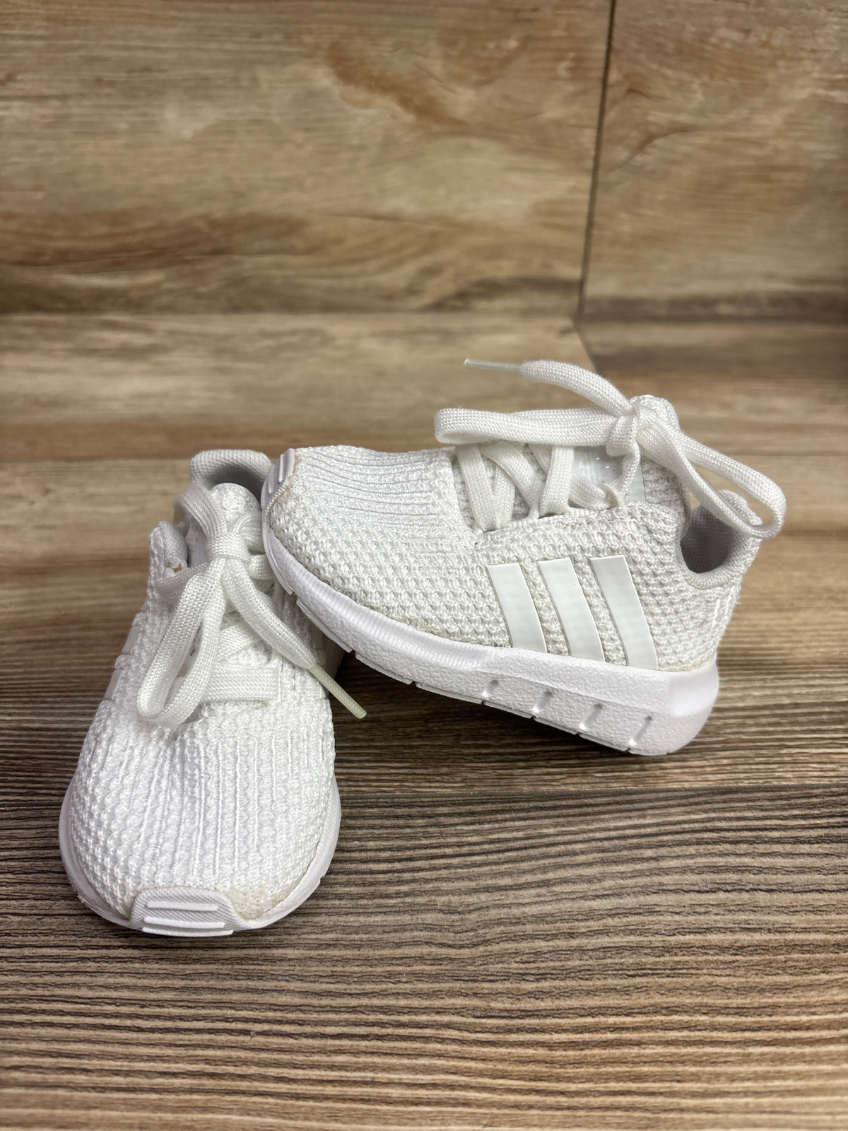 Adidas Swift run 1.0 Sneakers White sz 4c