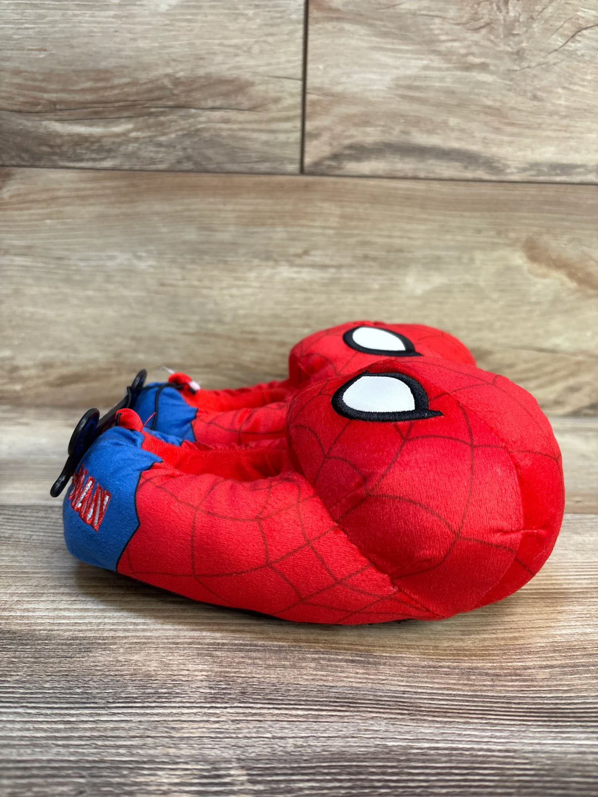 NEW Marvel Spider-Man 3D Slippers Red sz 9-10c