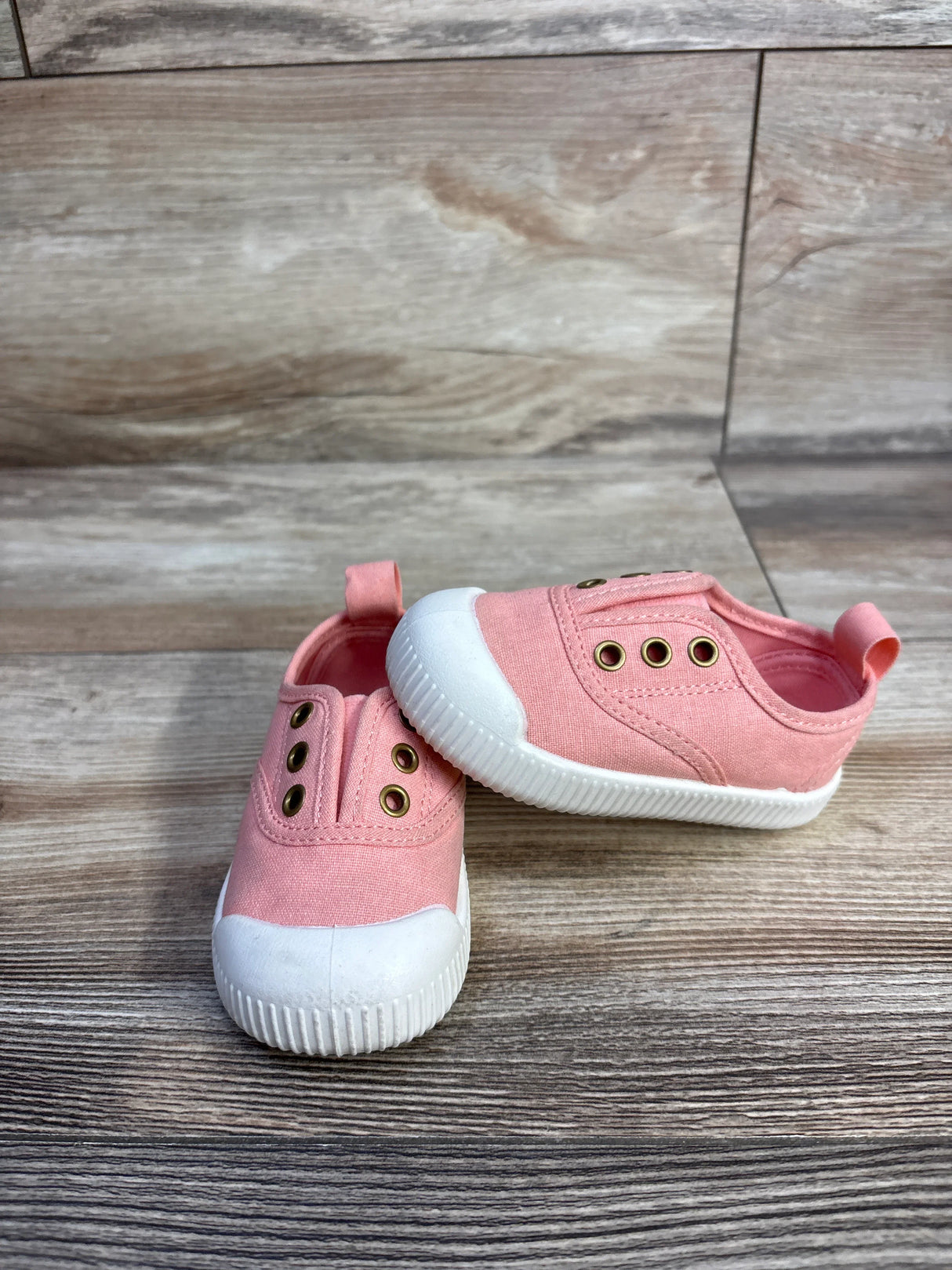 H&M Bump Toe Canvas Sneakers, Coral sz 4/5c