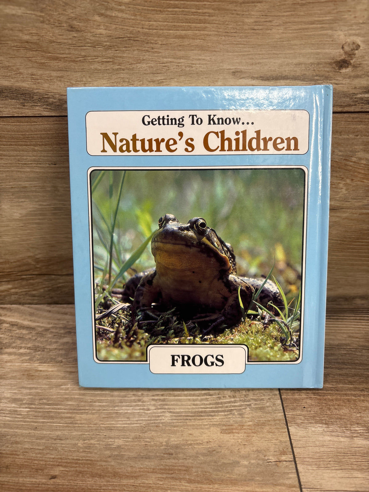 Getting to Know Nature's Children: Squirrels / Frogs Hardcover Book