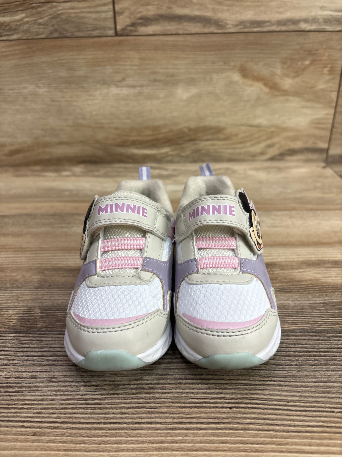 Disney Minnie Mouse Light-Up Sneakers Cream sz 7c
