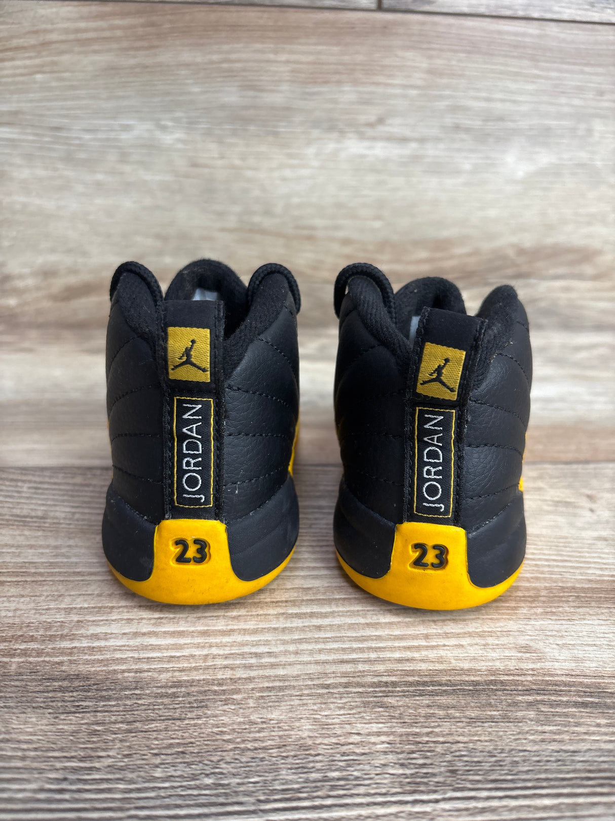 Air Jordan 12 Retro TD 'University Gold' Sneakers sz 6c