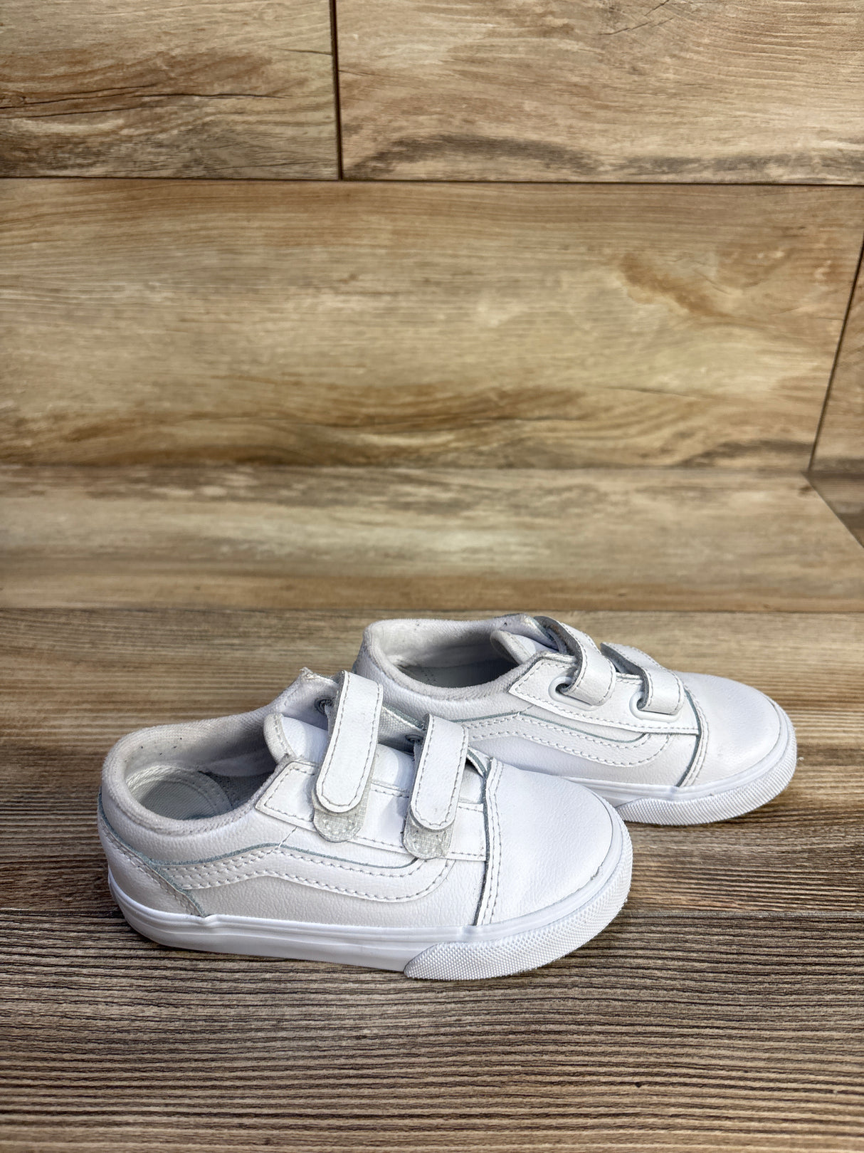Vans Old Skool V Sneakers White sz 8.5c
