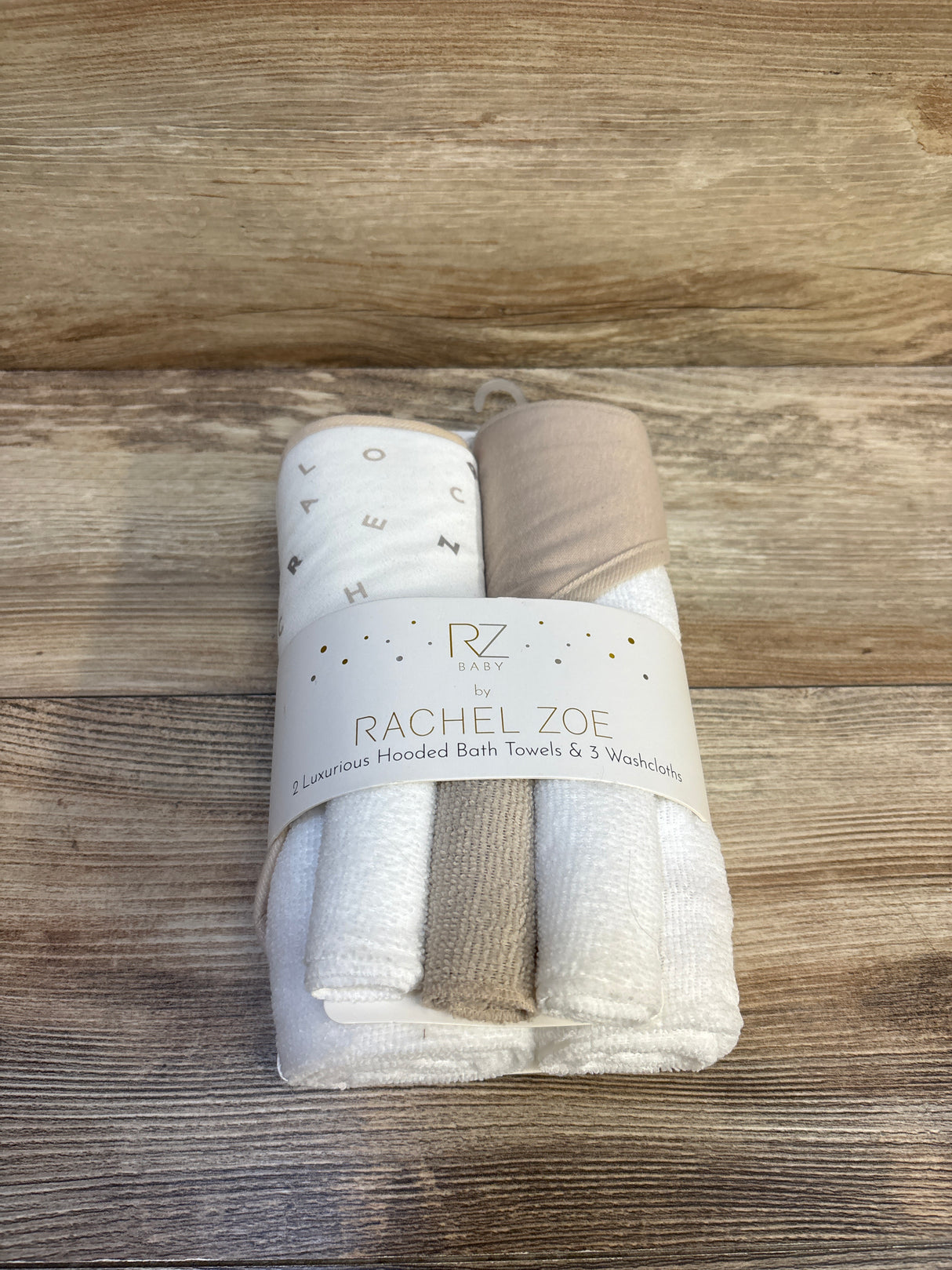 NEW RZ Baby By Rachel Zoe 2 Hooded Bath Towels & 3 Washcloths