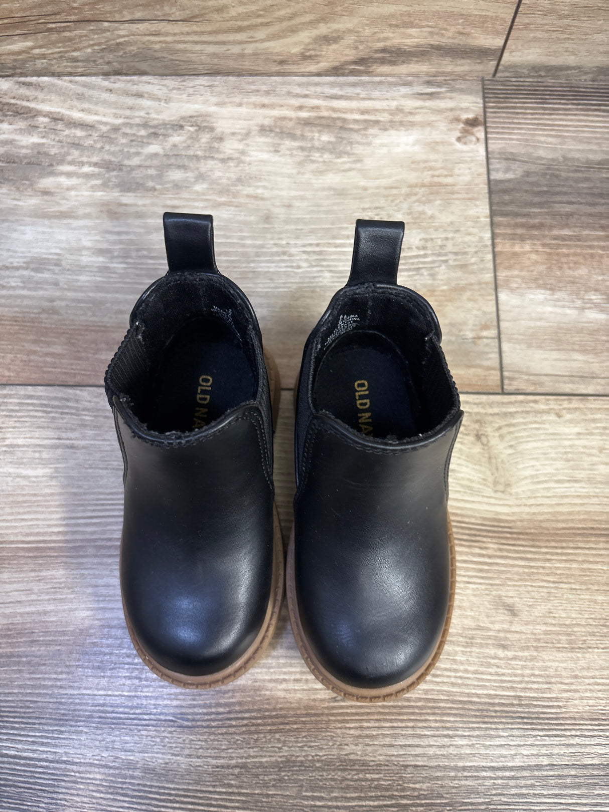Old Navy Faux Leather Chelsea Boots Black sz 5c