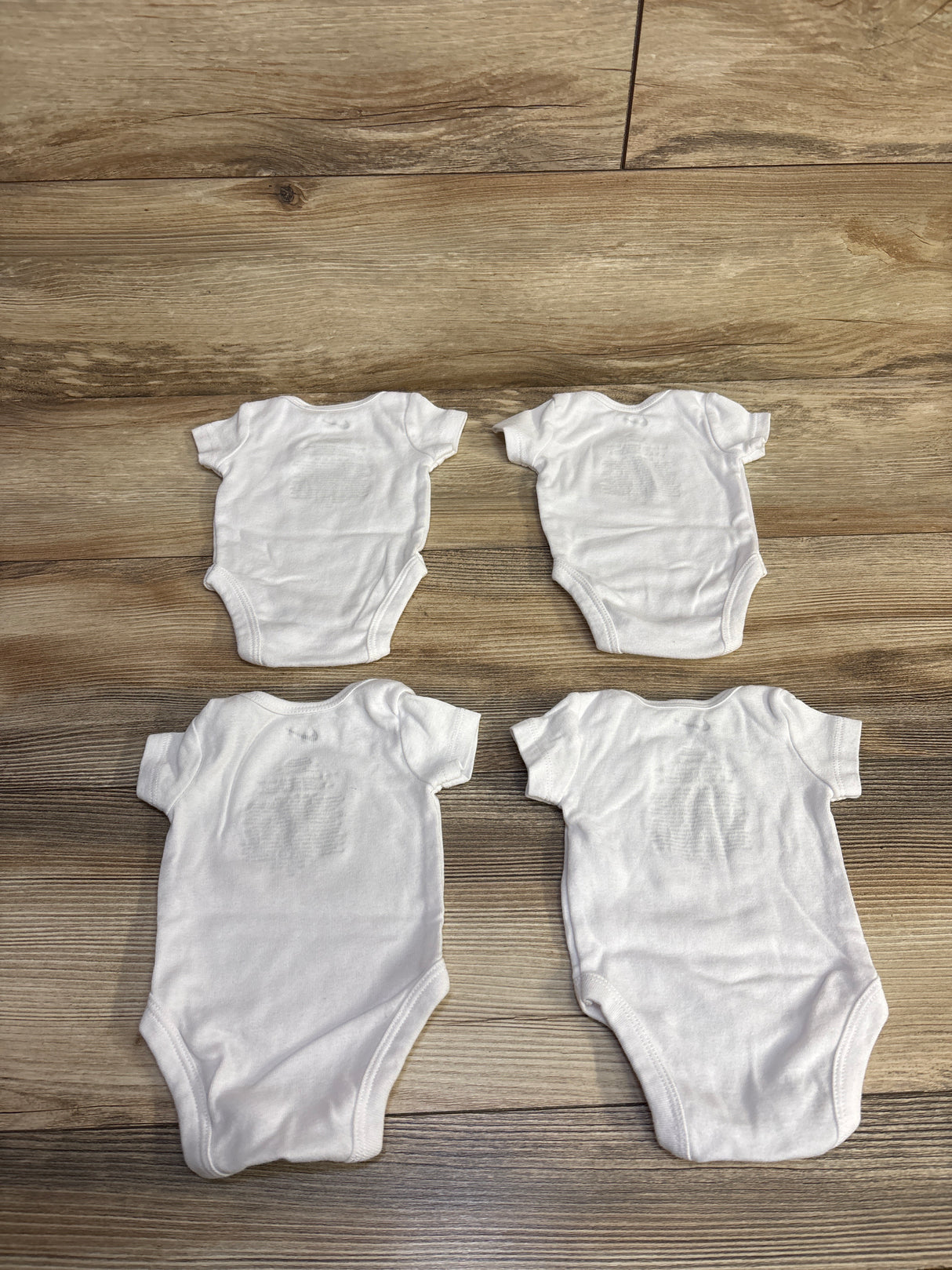 Nike 4pk Bodysuits White sz NB