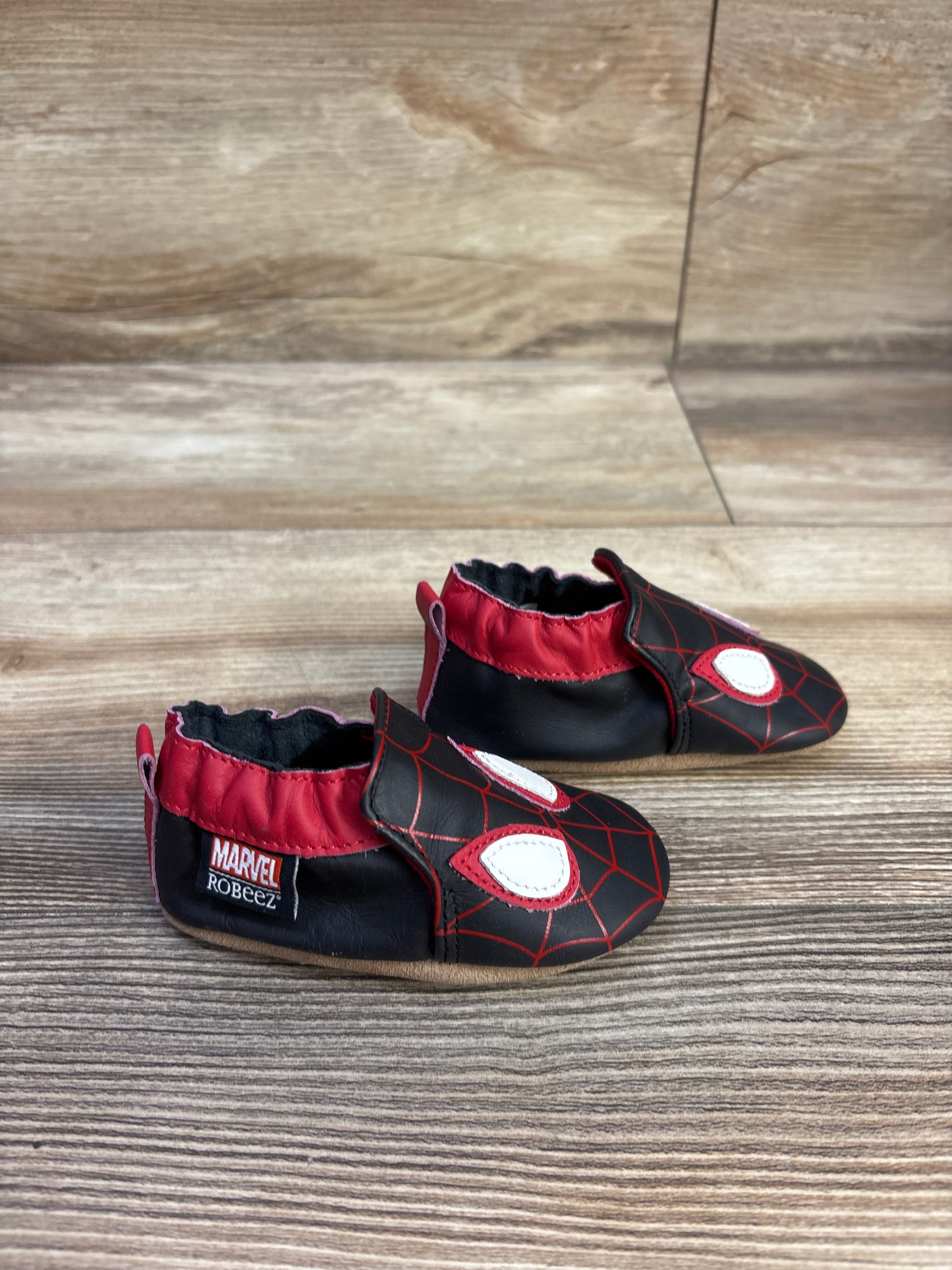 Robeez x Marvel Miles Morales Soft Sole Shoes Black sz 2/3c