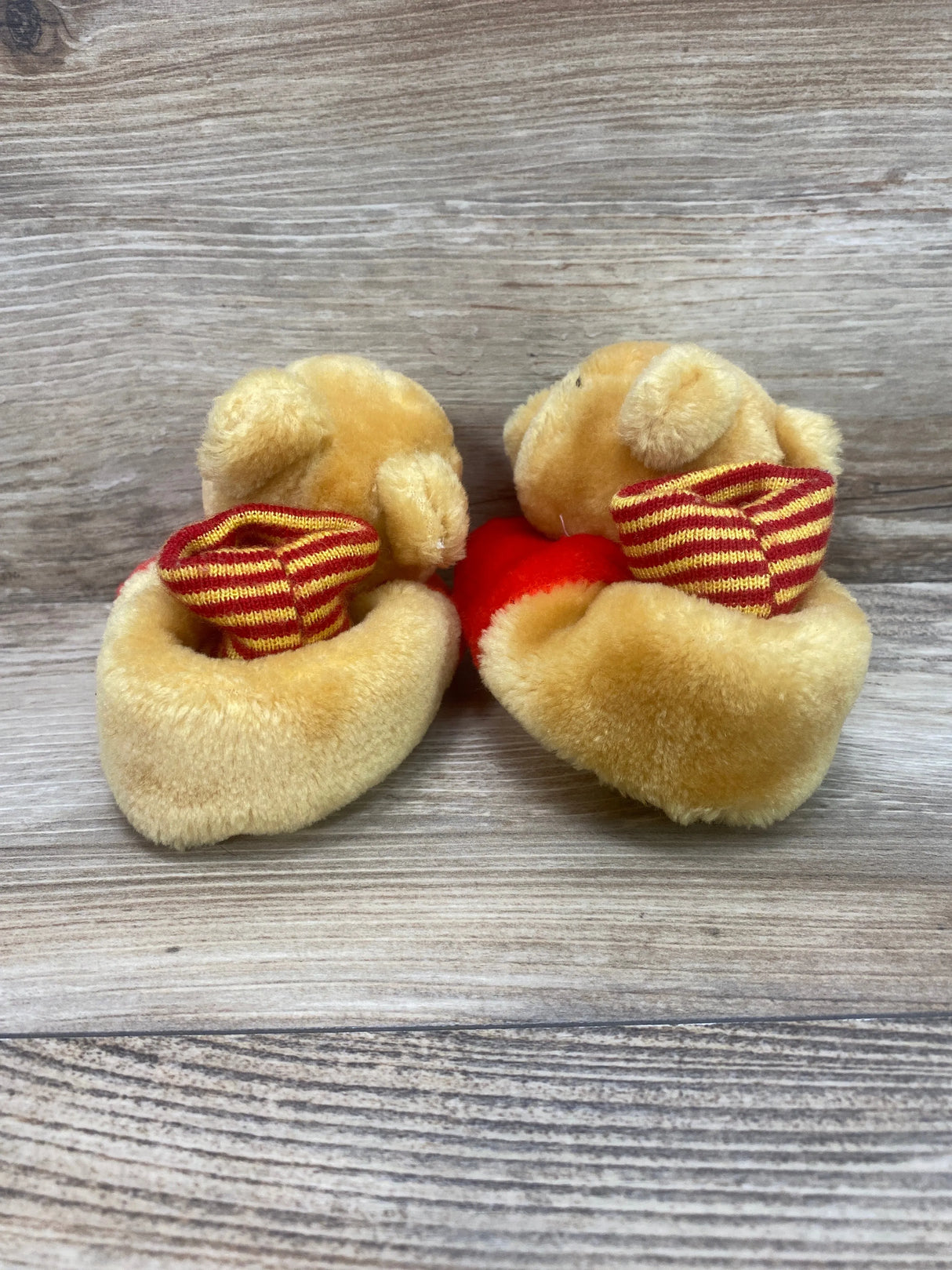 Disney Winnie The Pooh Sock Slippers Sz 2c