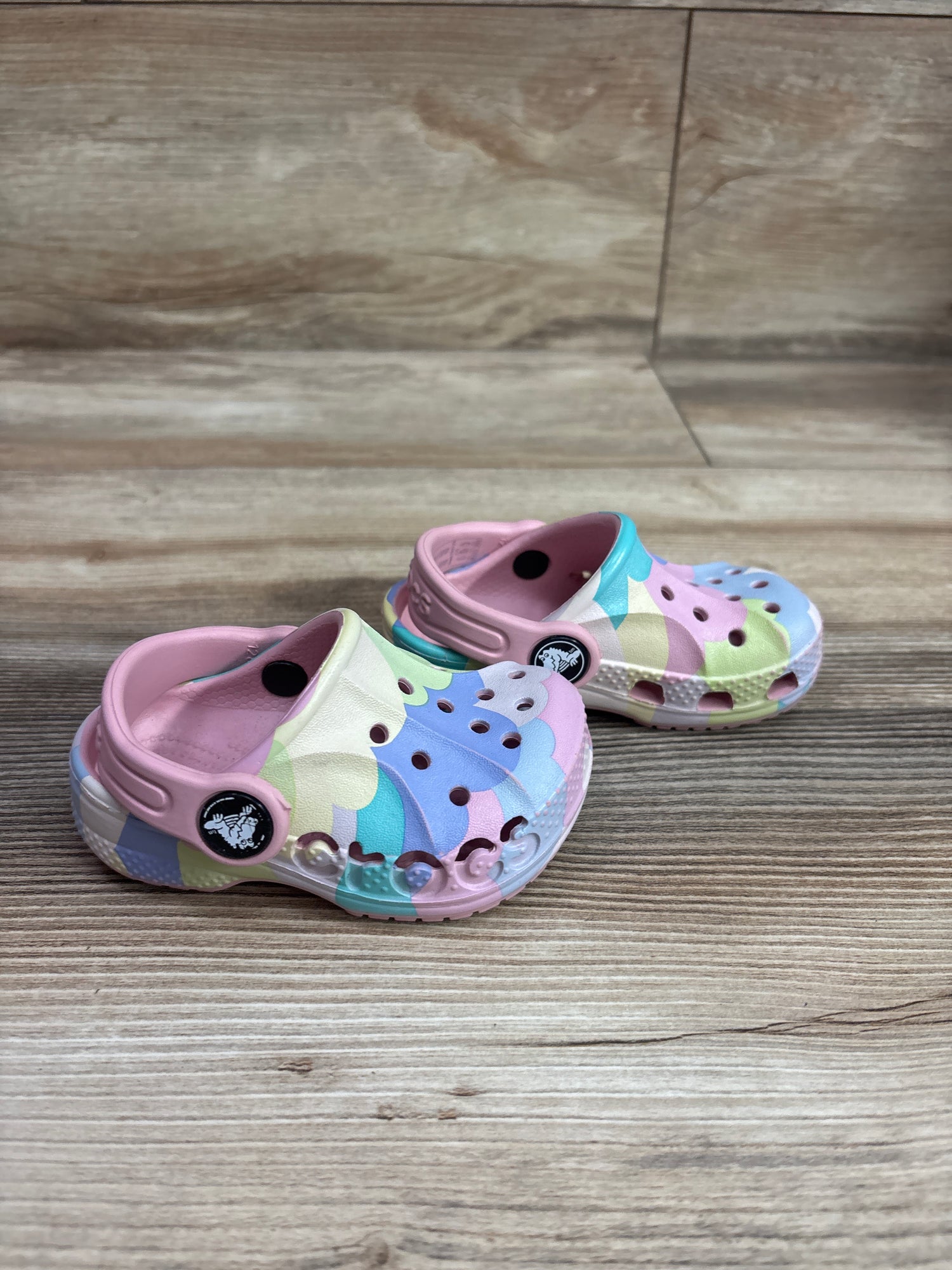 Crocs Baya Patel Cloud Clogs Pink sz 4c