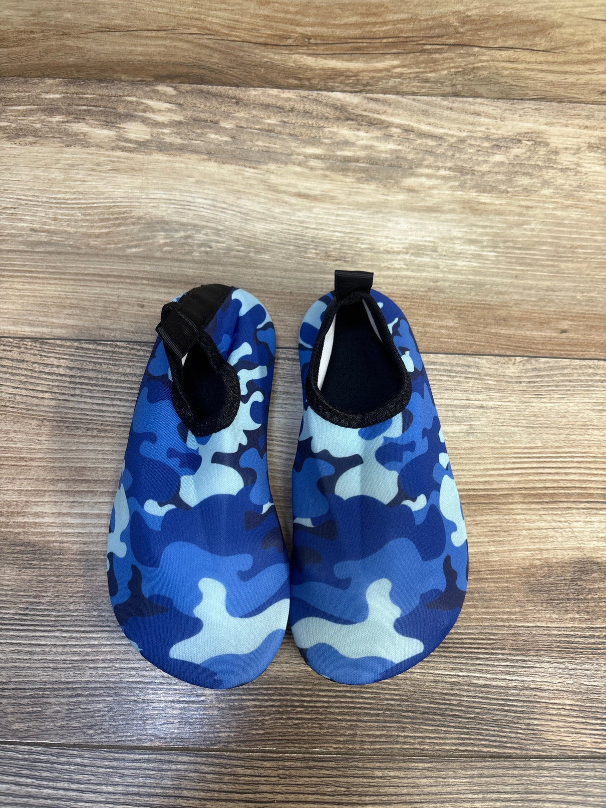 Neoprene Sock Water Shoes Blue Camo sz 11/12c