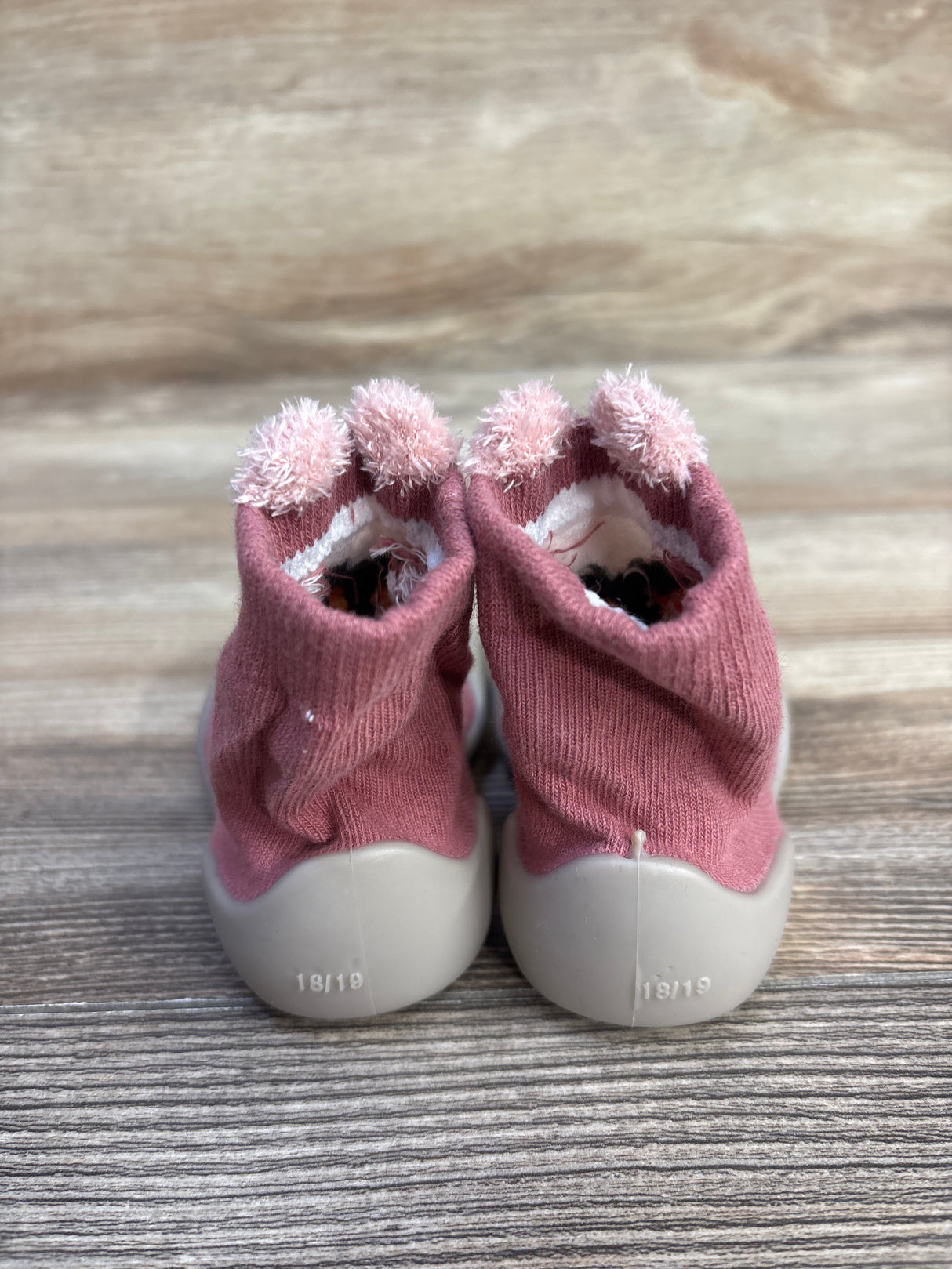 Tiny Explorings Bunny Sock Shoes Pink sz 2/3c