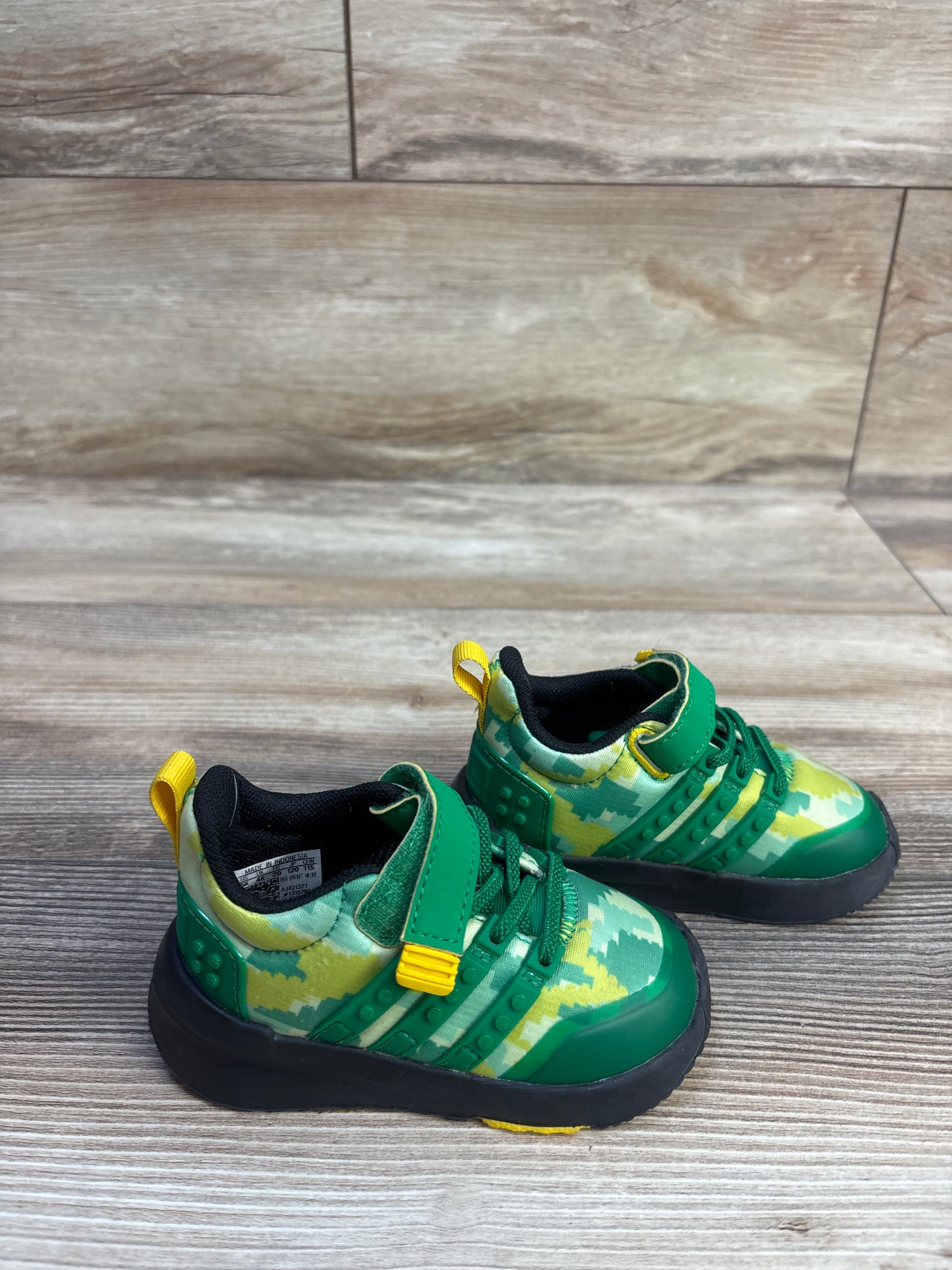 Adidas x LEGO Racer TR21 EL Little Kid 'Digi Camo - Green' Sneakers sz 5c