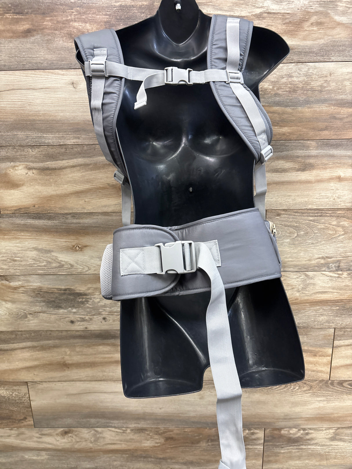 Momtory StowNGo 6-in-1 Baby Carrier in Deep Grey 7-50lbs
