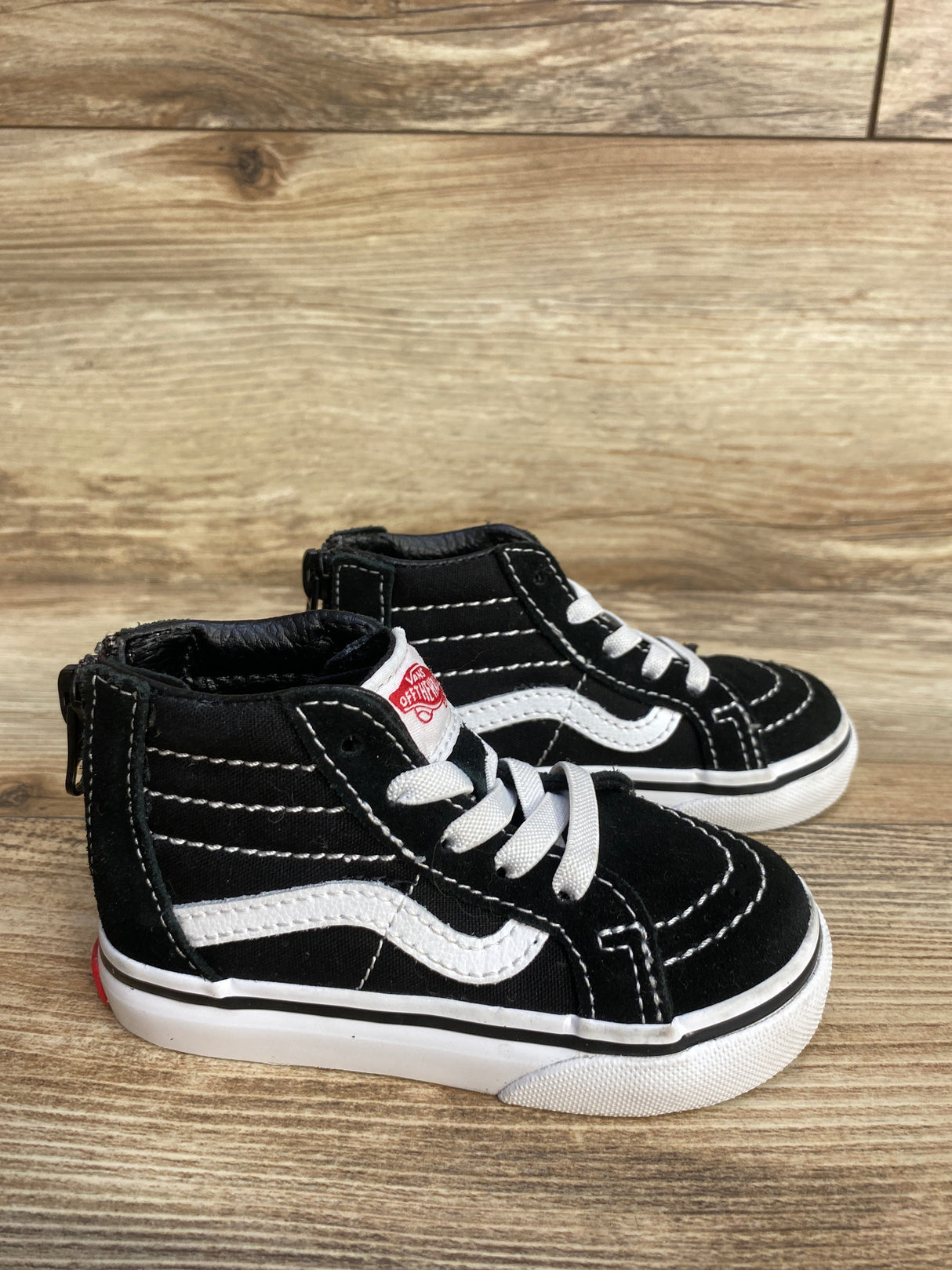 Vans Sk8-Hi Zip Shoes, Black sz 6c
