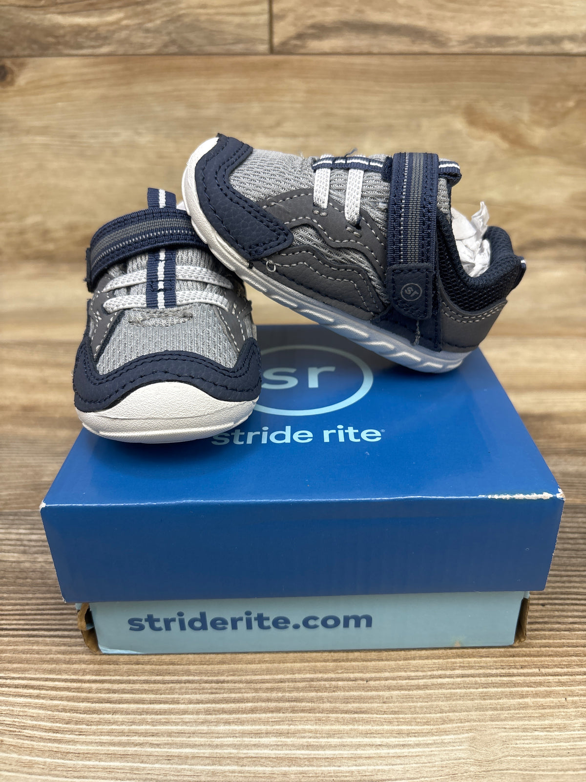 NEW Stride Rite Soft Motion Kylo Sneakers Navy sz 4c
