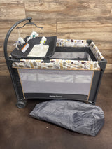 Pamo Babe Unisex Nursery Center Portable Playard, Khaki