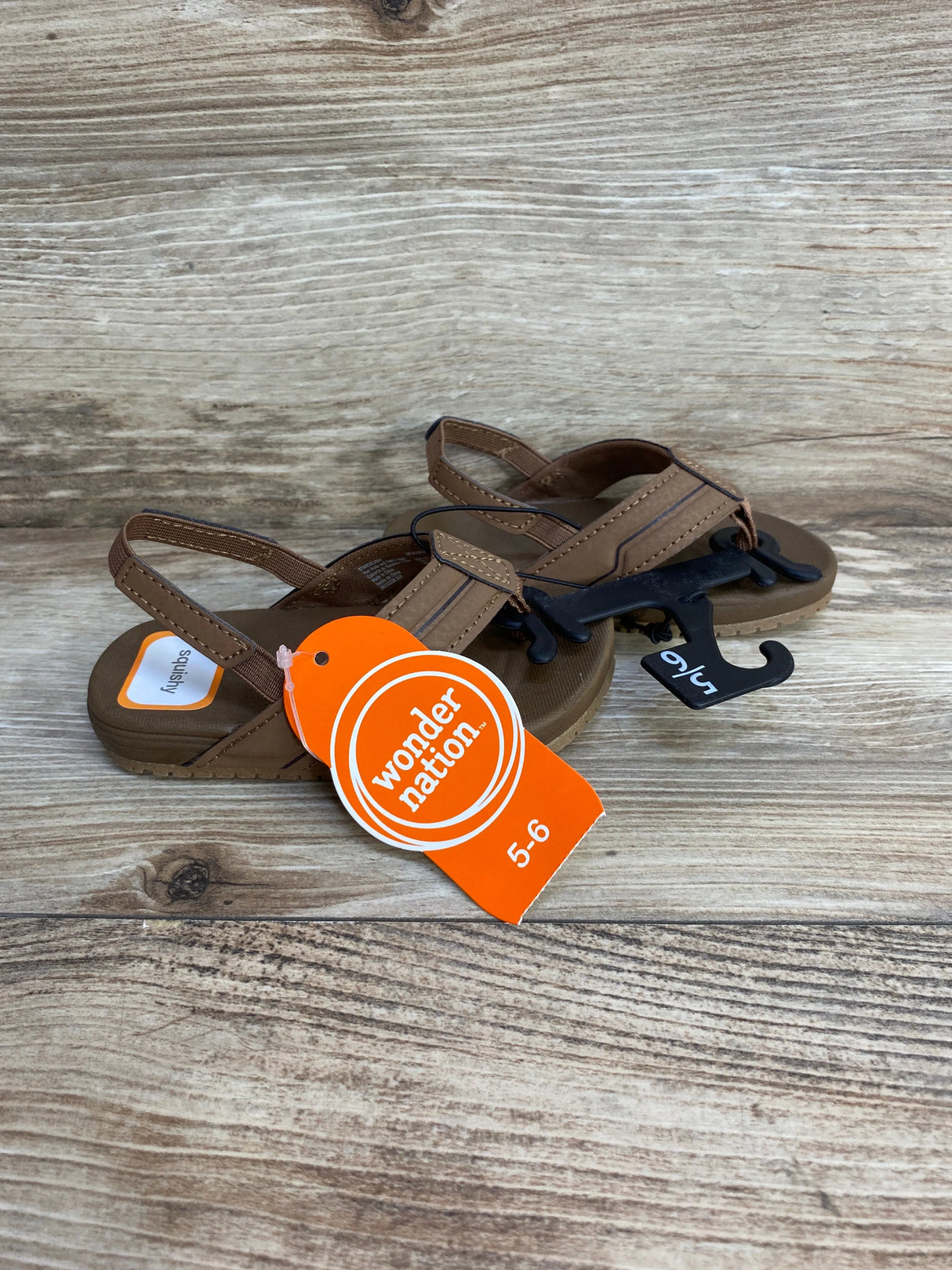 NEW Wonder Nation Brown Casual Flip Flops sz 5/6c