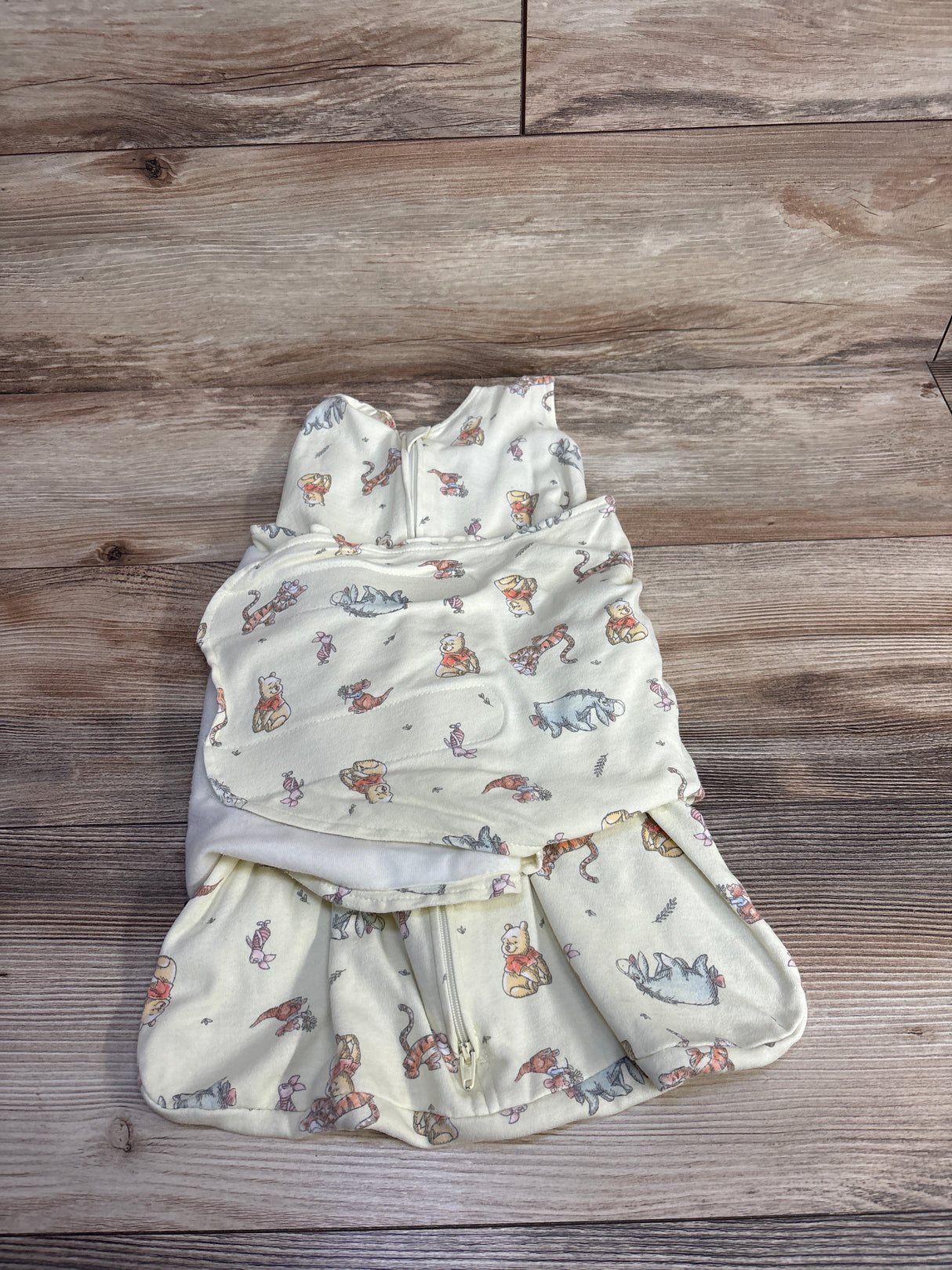 Halo x Disney Baby Winnie The Pooh SleepSack Swaddle Yellow sz 0-3m