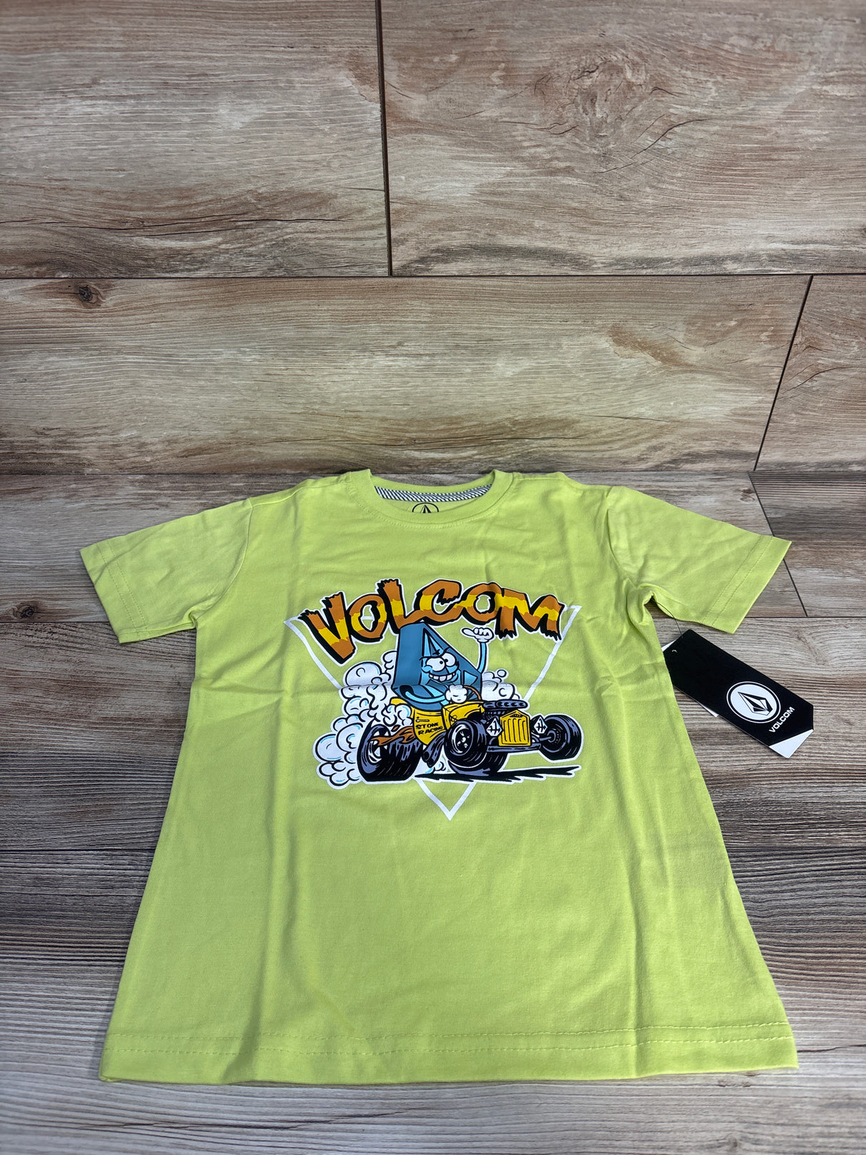 NEW Volcom Graphic Shirt in Limelight sz 5T