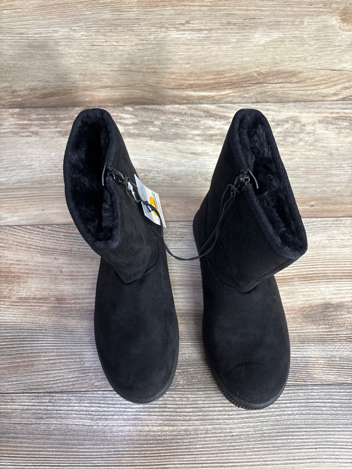 NEW Cat & Jack Arlo Faux Fur Lined Booties Black sz 1Y