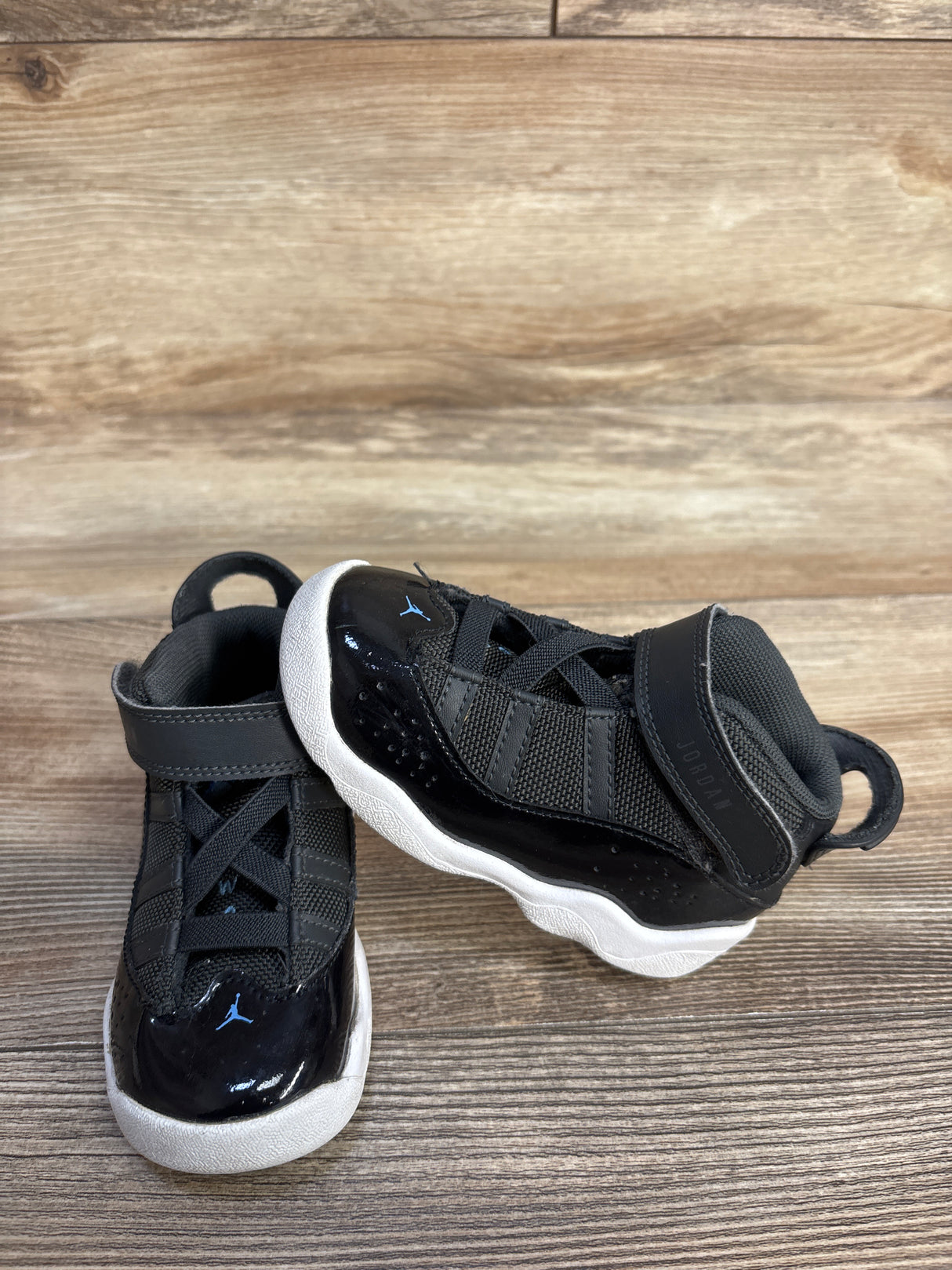 Jordan 6 Rings TD 'Black University Blue' Sneakers sz 7c