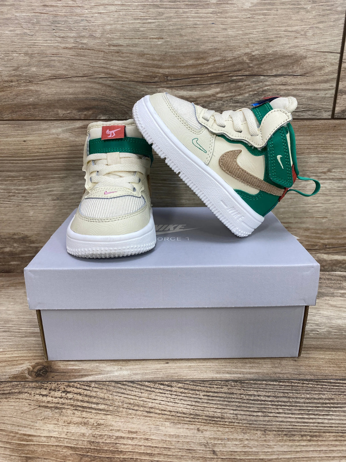 Nike Air Force 1 Mid EasyOn SE GS 'Coconut Milk Stadium Green' Sneakers sz 5c