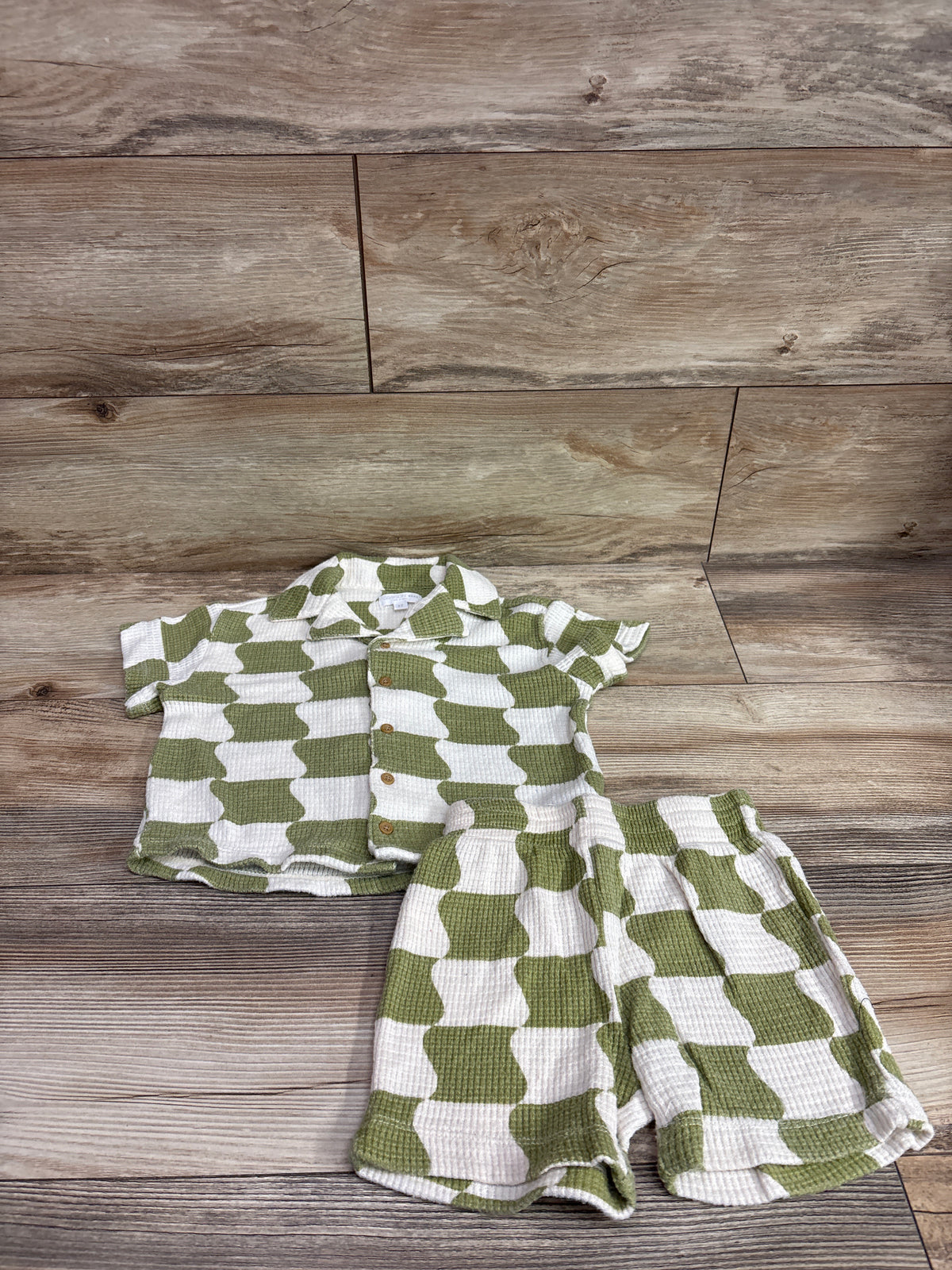 Grayson Mini 2c Button-Up Shirt & Shorts Set Green sz 3T