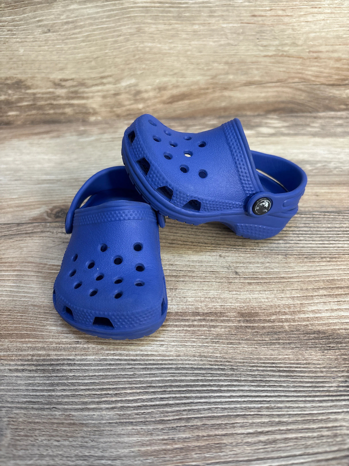 Crocs Classic Clogs Blue sz 2/3c