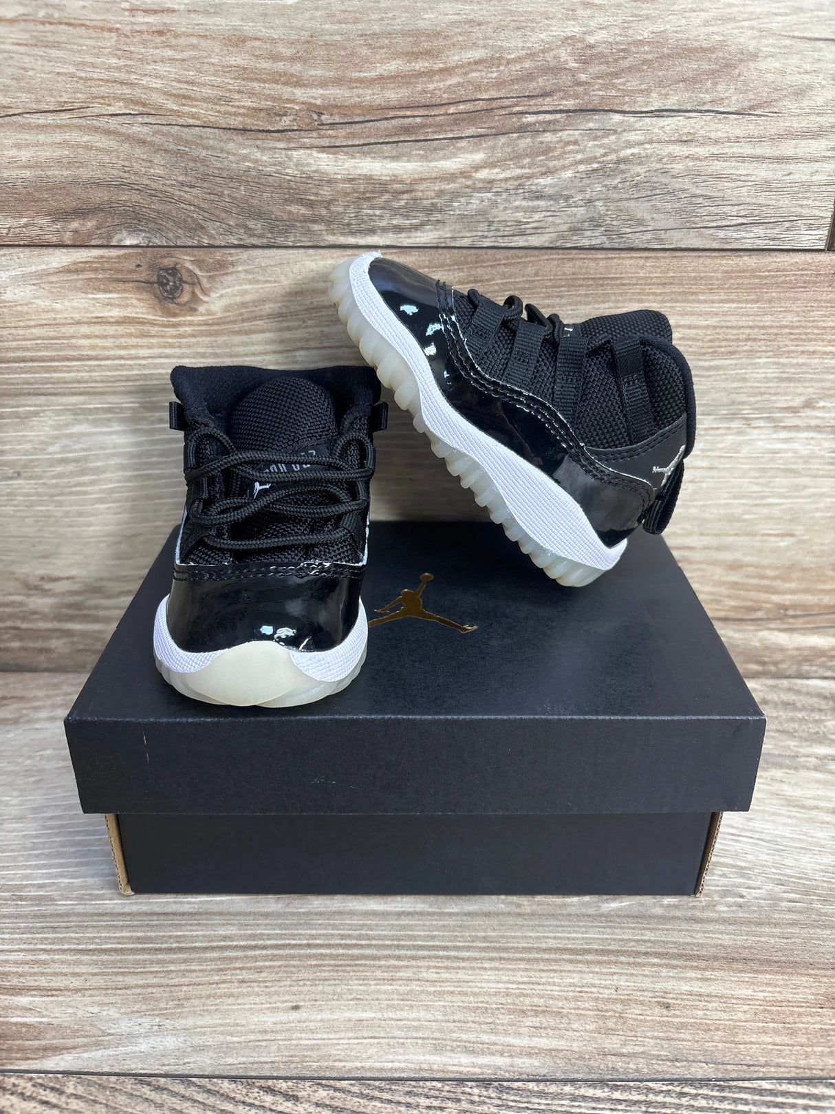 NEW Air Jordan 11 Retro TD 'Jubilee / 25th Anniversary' Sneakers sz 4c