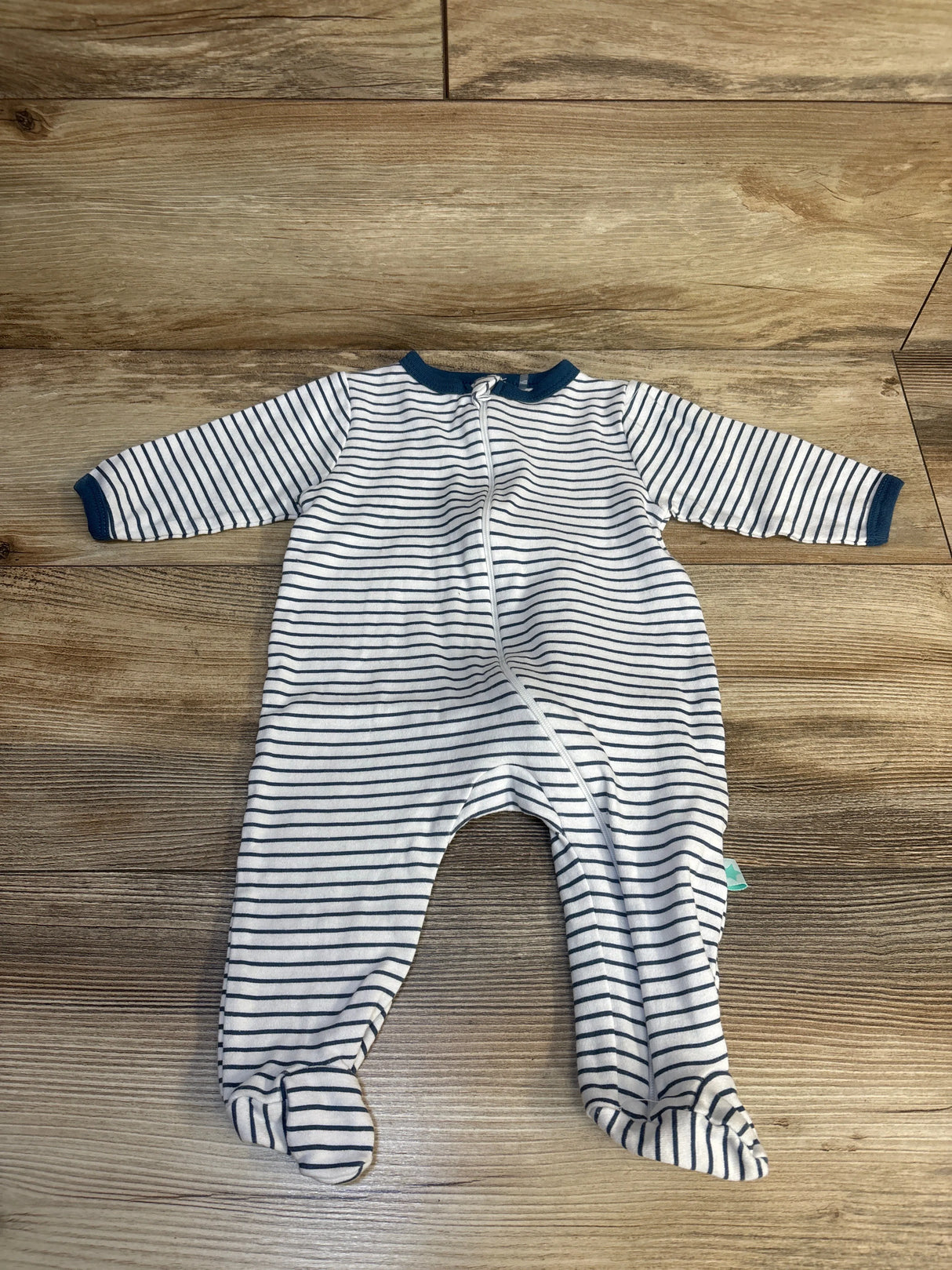 Millie & Myles Striped Sleeper White sz 3-6m