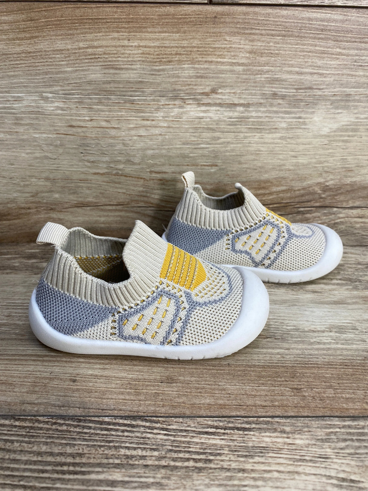 Baby First-Walking Slip-On Sock Sneakers Beige sz 5c