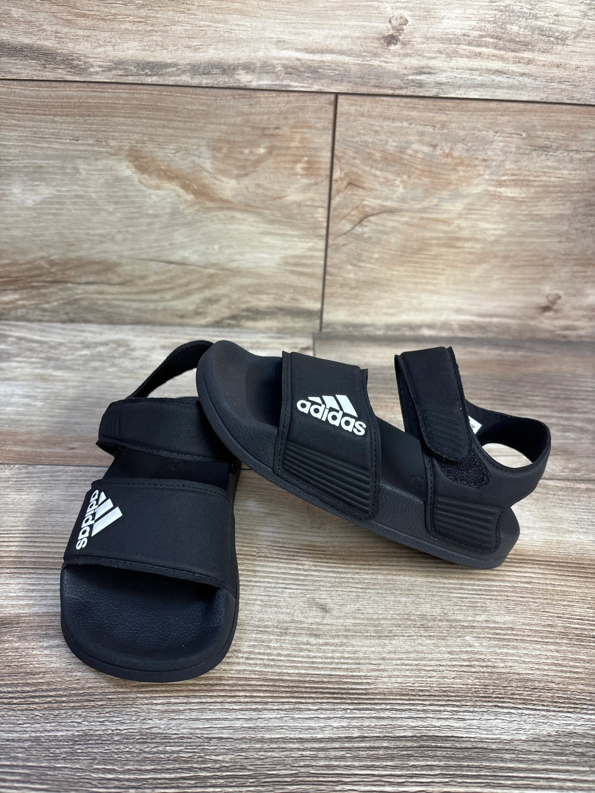 Adidas Adilette Sandlas Black sz 10c