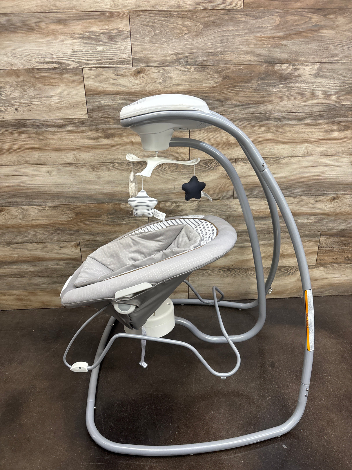 Graco DuetConnect Deluxe Multi-Direction Baby Swing and Bouncer - Britton
