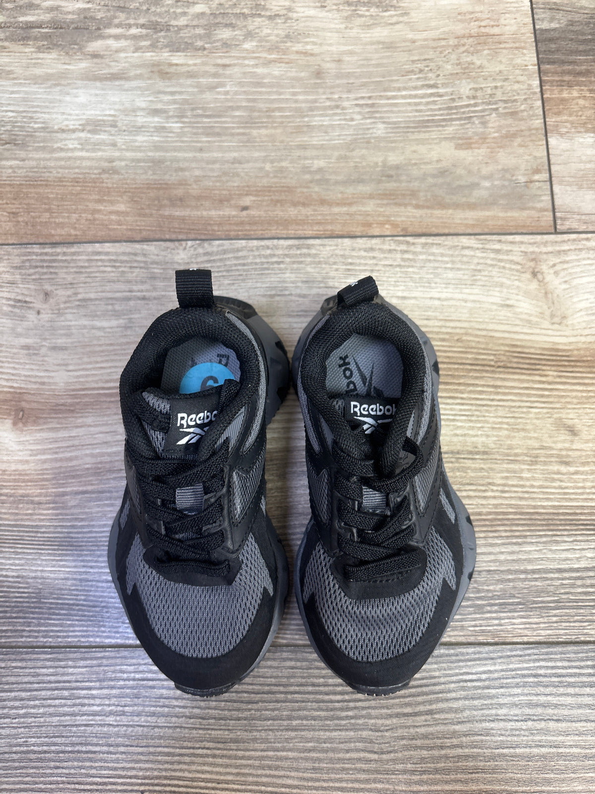 Reebok Charge Run Sneakers Black sz 6c