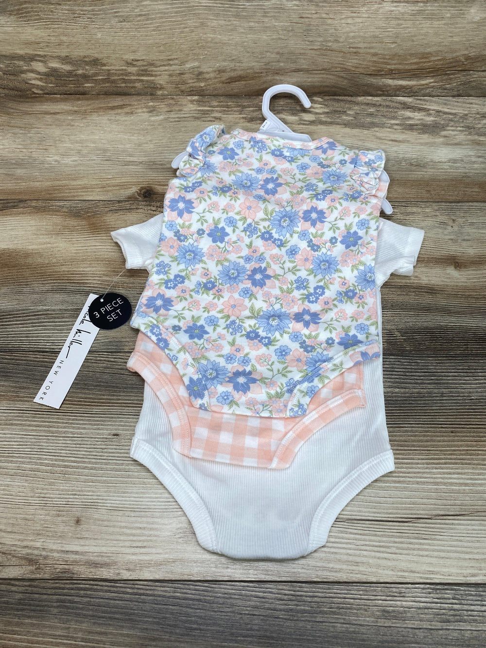 NEW Nicole Miller White 3pk Bodysuits sz 3-6m - Me 'n Mommy To Be