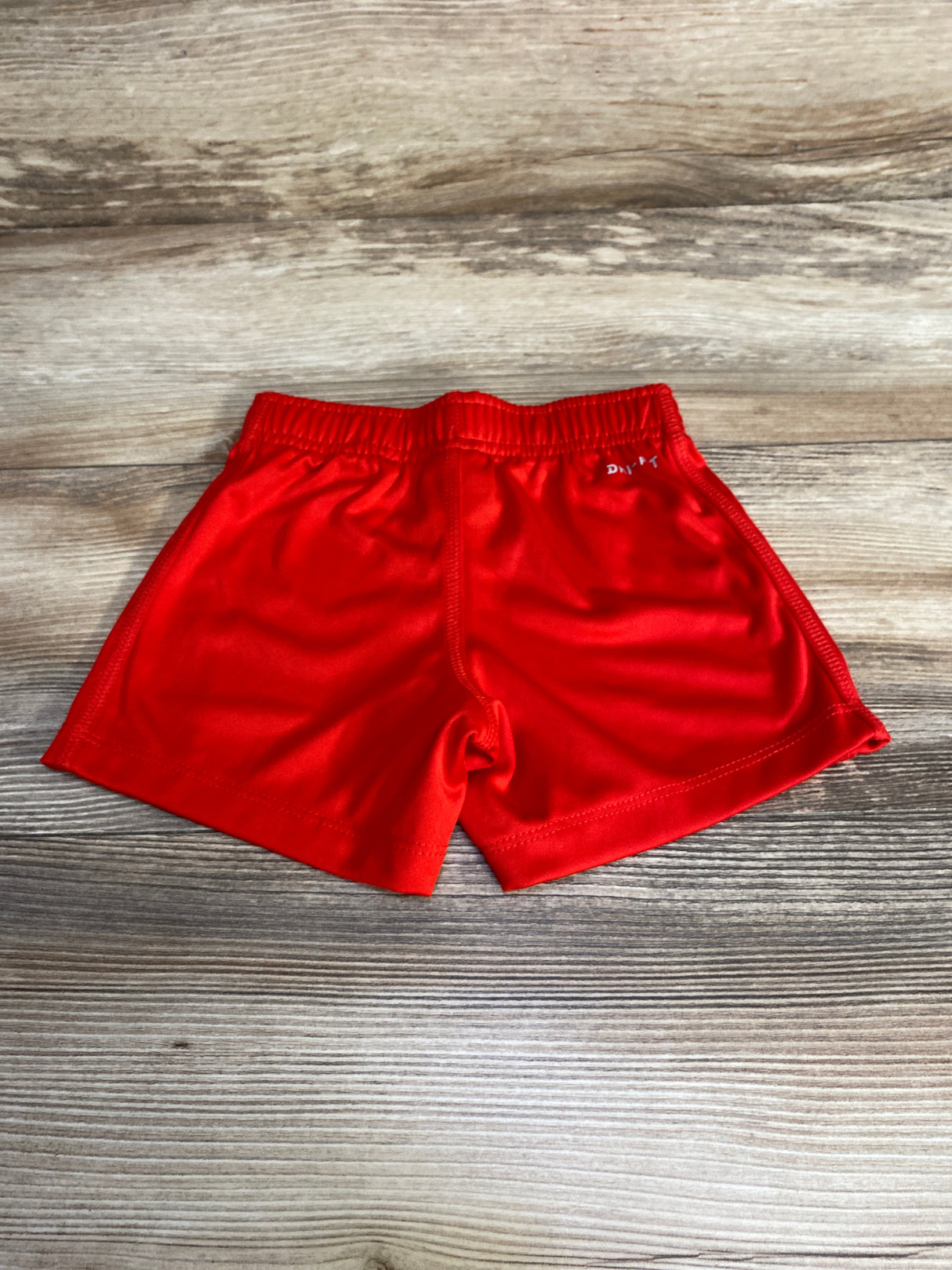 Nike Shorts Red sz 18m