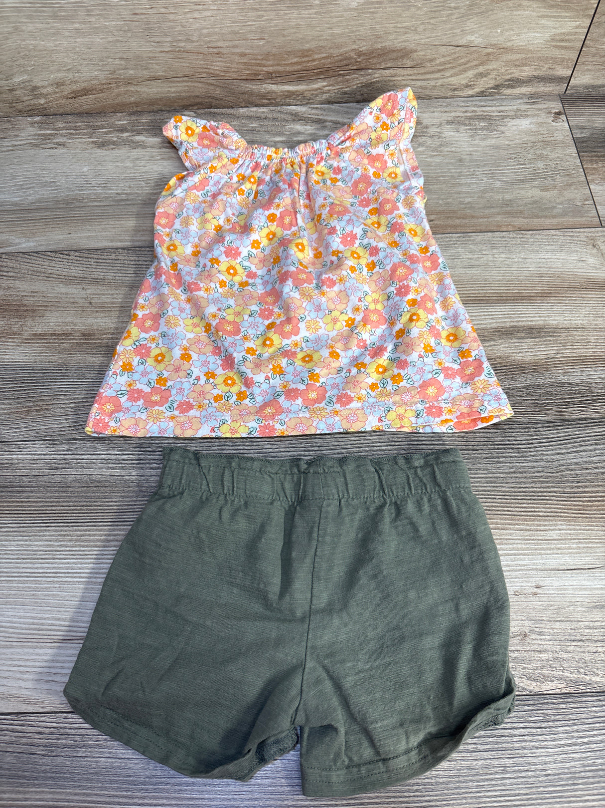 Carter's 2pc Floral Top & Shorts Set White sz 2T