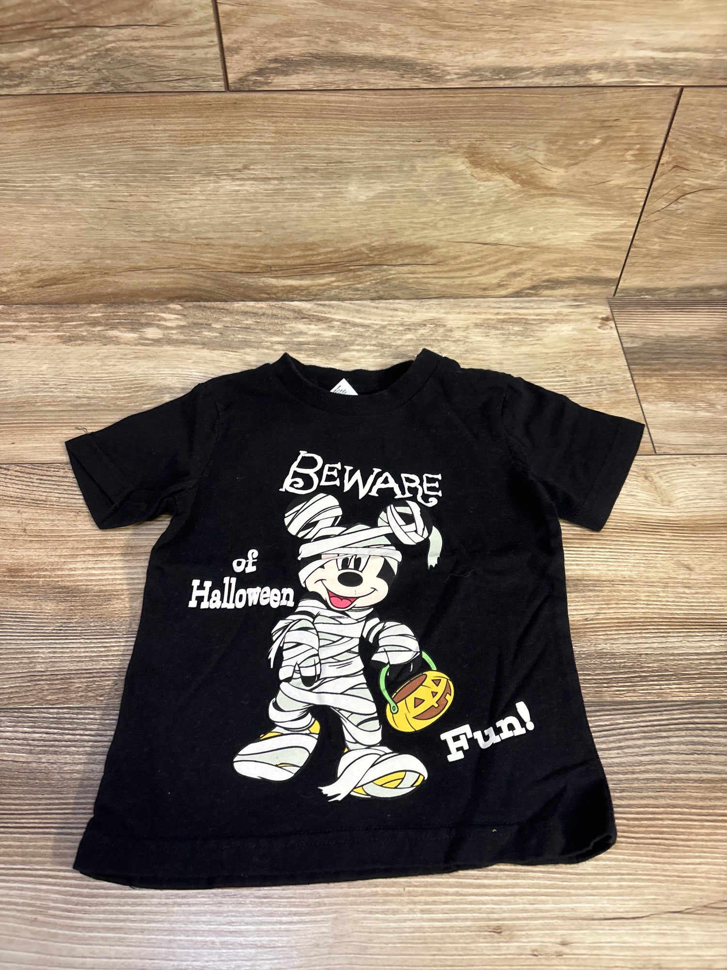 Disney Junior Mickey Mouse Beware of Halloween Fun Shirt Black sz 2T