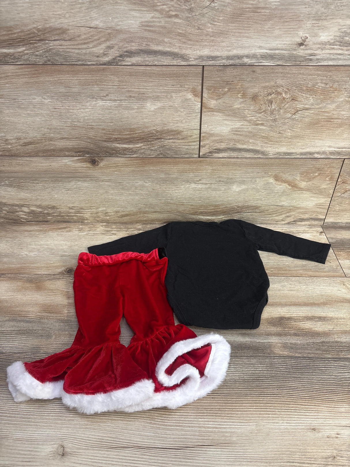 2pc My First Christmas Bodysuit & Wide Leg Bottoms Set Black sz 6-9m