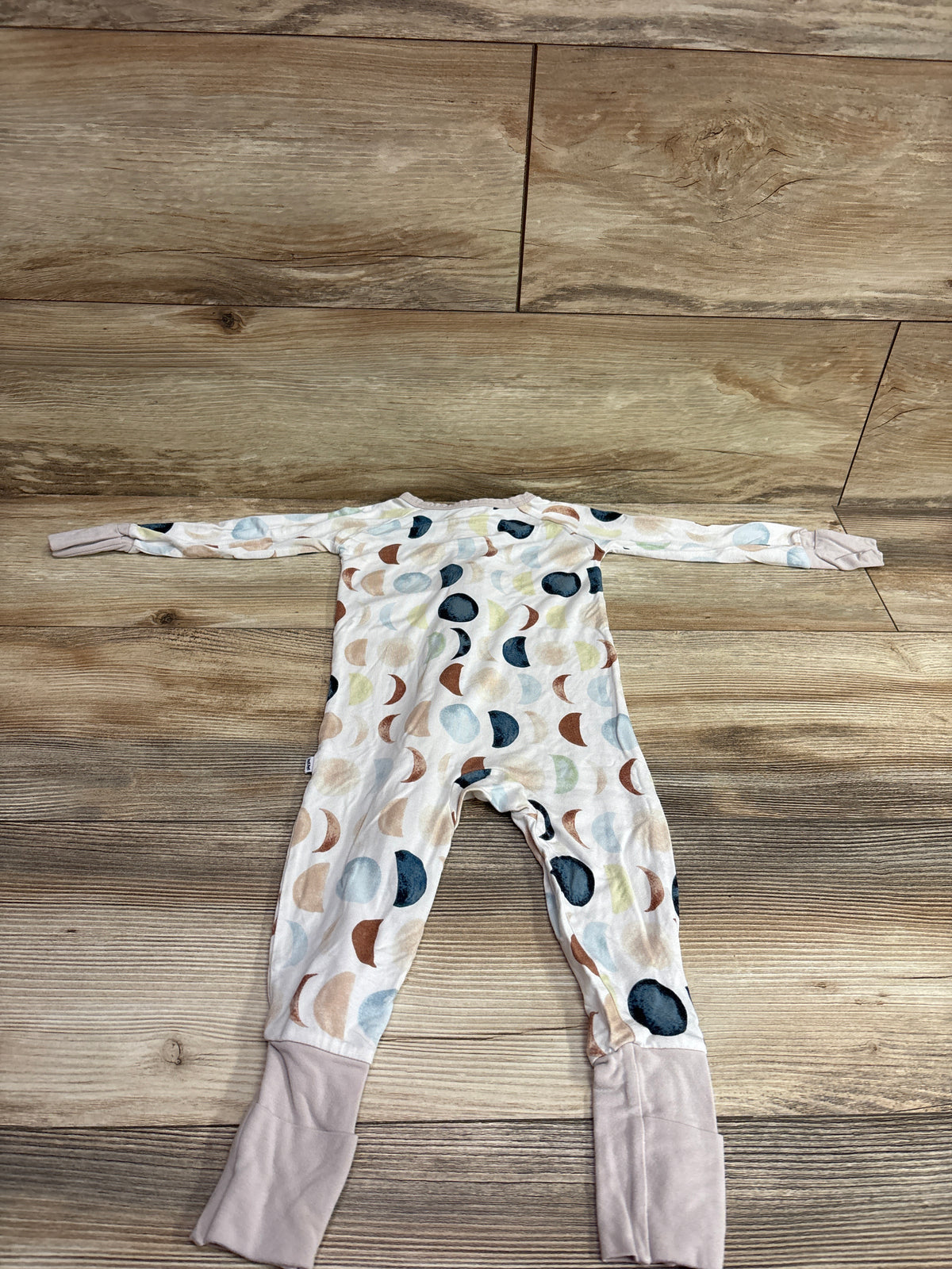 Little Sleepies Moon Phases Bamboo Convertible Sleeper White sz 6-12m
