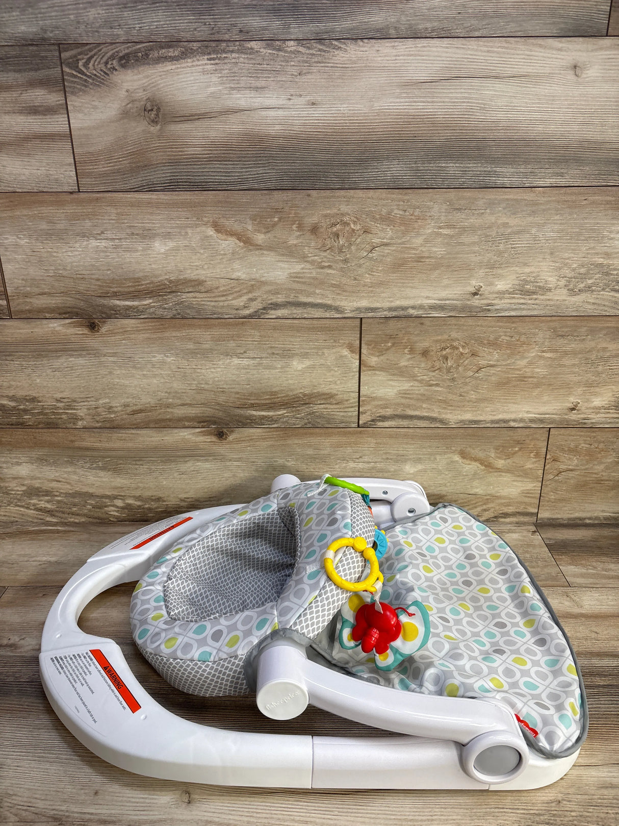 Fisher Price Sit-Me-Up Floor Seat in Starlight Bursts