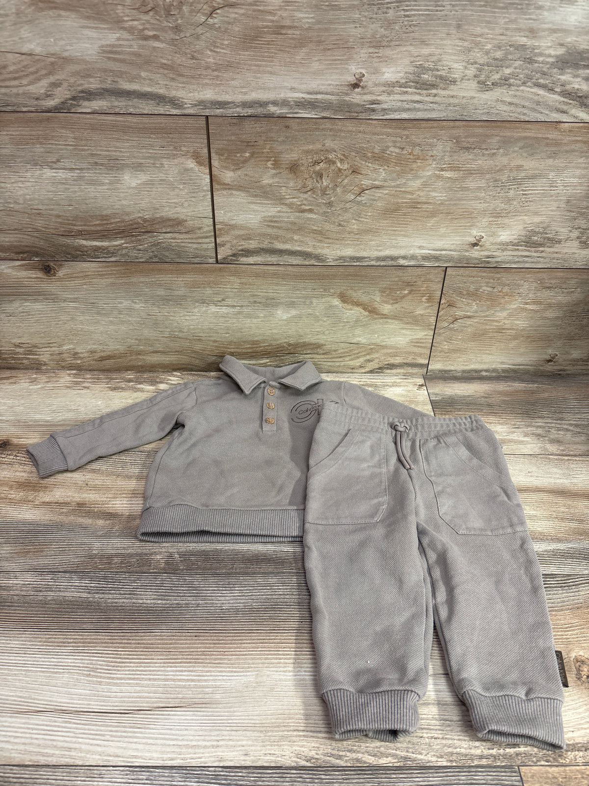 Calvin Klein 2pc Knit Polo Shirt & Pants Set Tan sz 18m
