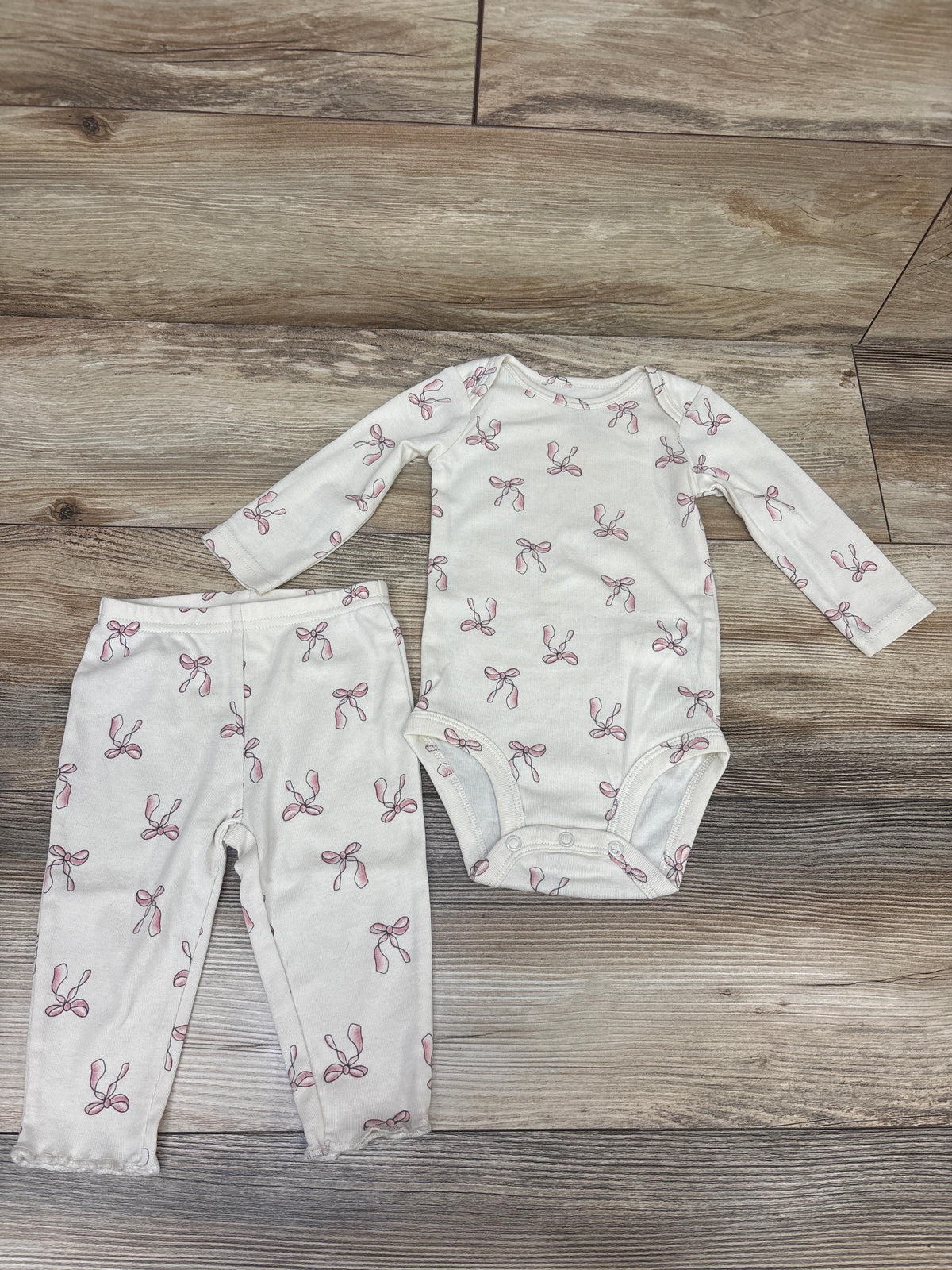 Child Of Mine 2pc Bodysuit & Pants Set Ivory sz 3-6m