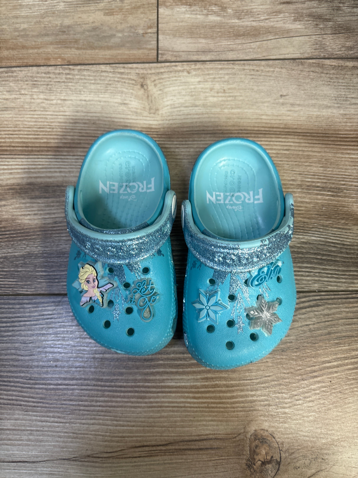 Crocs Frozen Classic Clogs Blue sz 6c