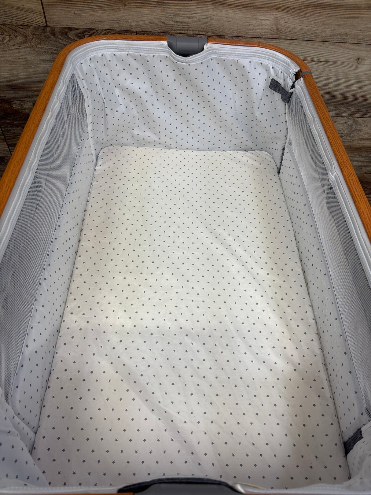 Caveen Bedside Bassinet, Grey