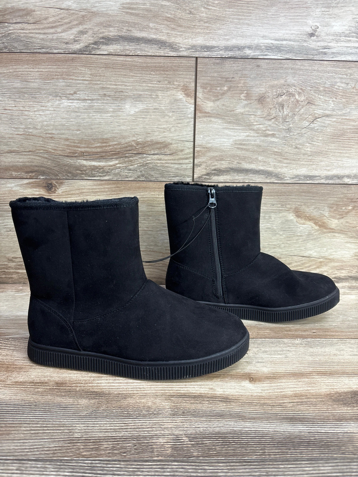 NEW Cat & Jack Holland Shearling Style Boots Black sz 4Y