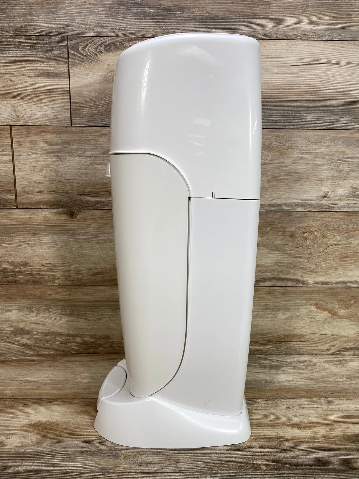 Playtex Diaper Genie Complete Pail in White