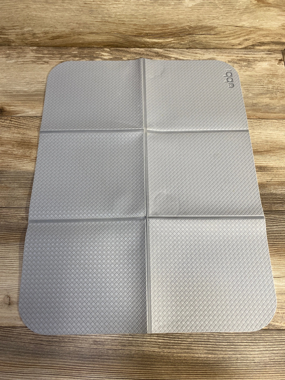 Ubbi On-the-Go Changing Baby Mat with Carrying Bag Grey - Me n Mommy To Be