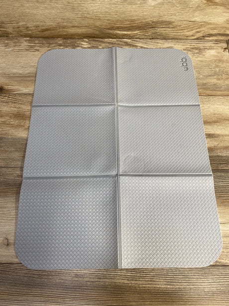 Ubbi On-the-Go Changing Baby Mat with Carrying Bag Grey - Me n Mommy To Be
